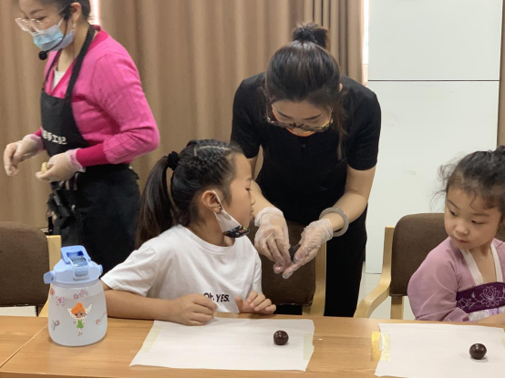 阙下学堂丨新时代文明实践“月满中秋 师恩...